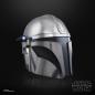 Preview: Star Wars - The Mandalorian : Black Series Elektronischer Helm